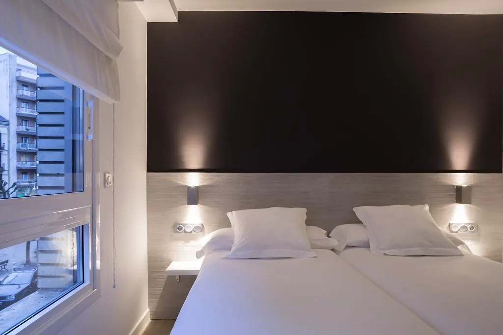 Guest house Pension Ondarra Autocheck-In San Sebastian Spain
